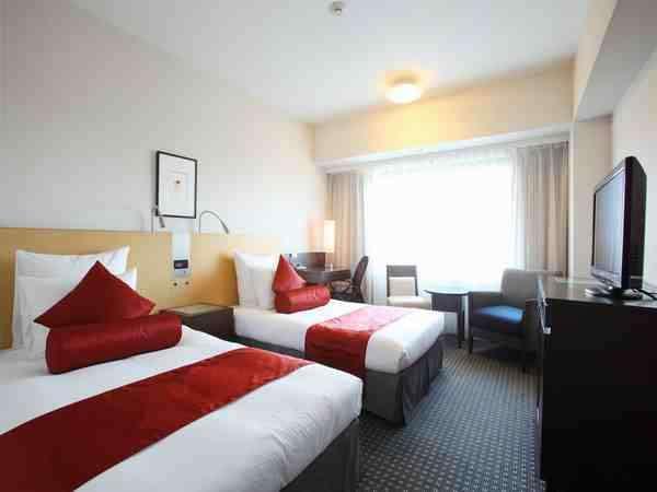 �ċx�݊i���@�`�m�`�N���E���v���U�z�e�����c