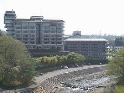 ��ؐ��̂��h�z�e���镔�K�[�f���@������A��v����