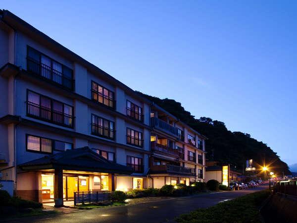 ���g�˒��@������A��v����