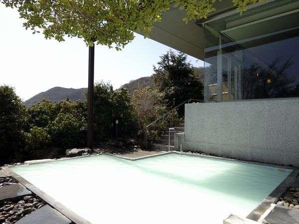 �������̉ԃv�����X�z�e���@������A��v����