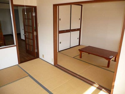 �i����ݕʑ��⁕��R���h�~�j�A����K�[�����h�R�[�g�F����