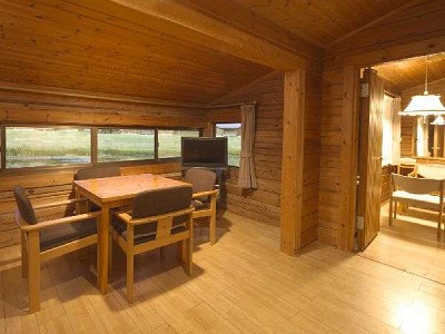 �i����ݕʑ��⁕��R���h�~�j�A����y���v�����X�z�e��