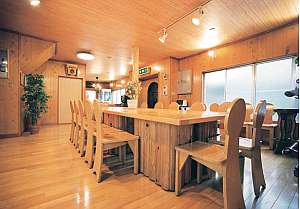 �i����ݕʑ��⁕��R���h�~�j�A����P�j�[�Y�n�E�X��^�ݕʑ���Ɍ�