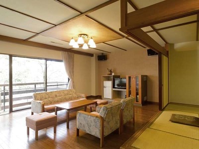 �i����ݕʑ��⁕��R���h�~�j�A���⃉�t�H�[���C�P��