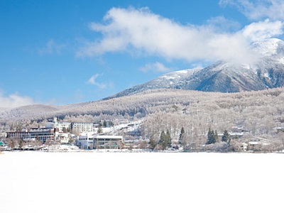 �O���[�v�ݐ؃o�X�ōs���@�X�L�[���X�m�{�c�A�[