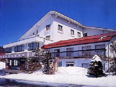 �O���[�v�ݐ؃o�X�ōs���@�X�L�[���X�m�{�c�A�[