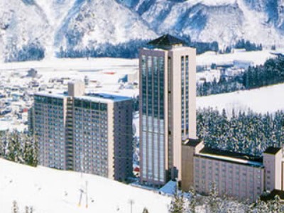 �O���[�v�ݐ؃o�X�ōs���@�X�L�[���X�m�{�c�A�[