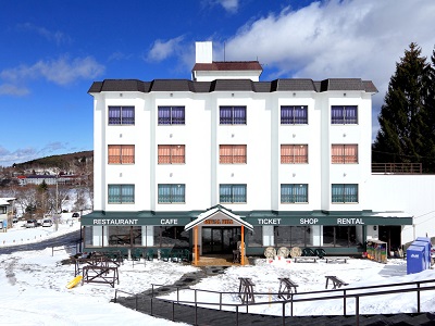 �O���[�v�ݐ؃o�X�ōs���@�X�L�[���X�m�{�c�A�[