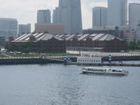 �}���[�����[�W�� �f�B�i�[�N���[�Y